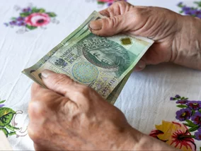 Miniatura: Seniorzy mogą zyskać więcej z ZUS....