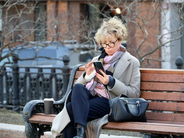 Miniatura: Nowy wiek emerytalny dla kobiet i...