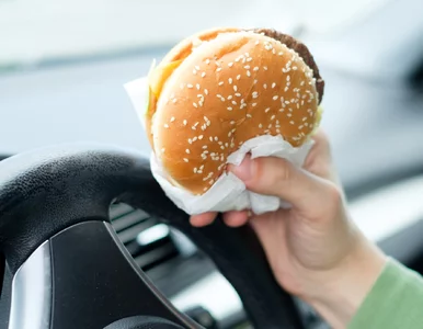 Miniatura: Pożegnanie z pomidorem. Burger King usuwa...