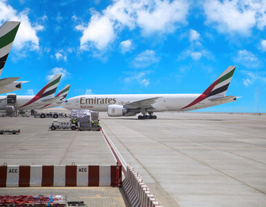 Najnowsza dostawa Boeinga 777F powiększa flotę towarową Emirates...