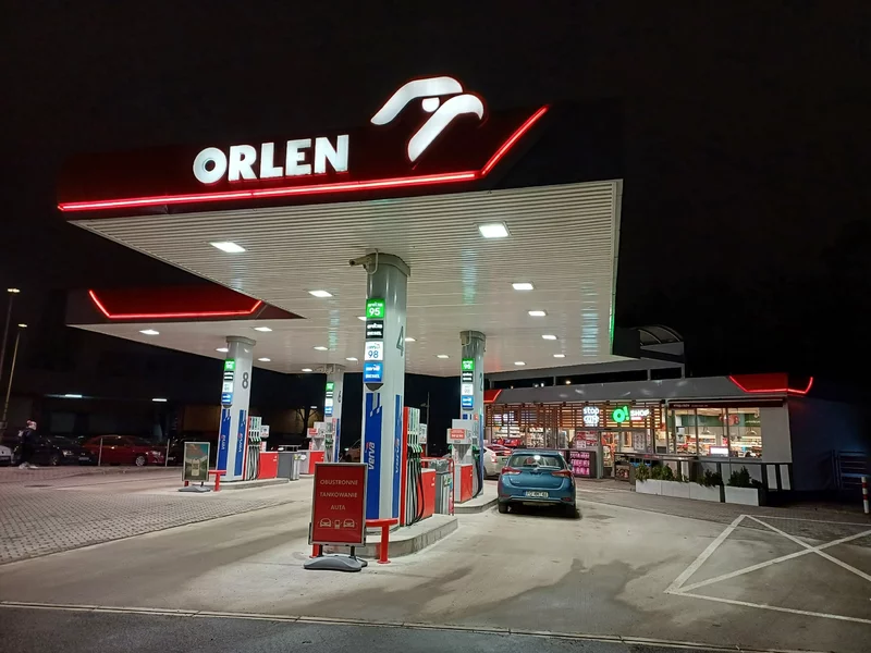 Utrzymanie cen paliw w ryzach kosztem marży. Historia się powtarza?