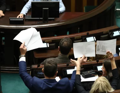 Miniatura: Budżet 2023. Szereg poprawek koalicji i...