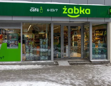 Miniatura: Piwo za darmo w Żabce. Wystarczy wziąć...