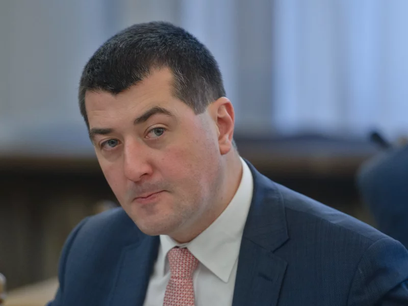 Doradca Nawrockiego straszy skutkami długu. Mówi o emeryturach i pensjach