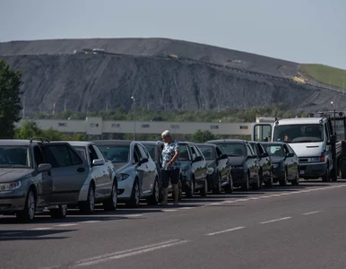 Miniatura: Światowe media opisują polskie kolejki po...