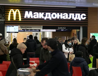 Miniatura: Do rosyjskich McDonaldów ustawiają się...