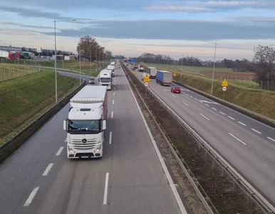 Miniatura: Spór o podwyżki opłat za autostradę A4....