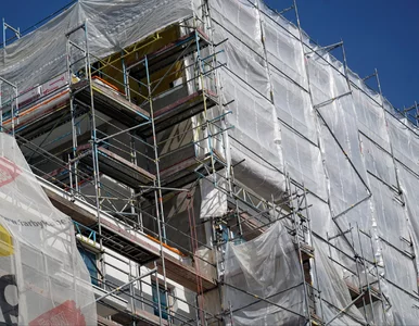 Miniatura: Światłowód obowiązkowy. Rząd szykuje...