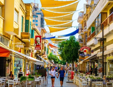 Miniatura: Kolejny rosyjski miliarder zrzekł się...