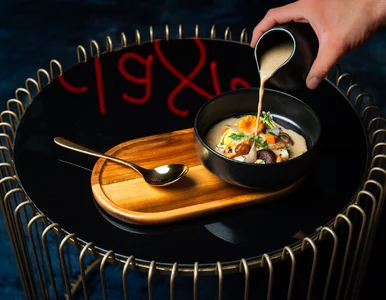 Miniatura: „Gotowanie to opowiadanie historii bez...