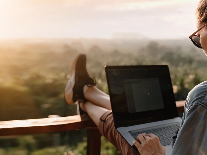 Tyle w wakacje zarabiali Polacy. Jest znaczący wzrost