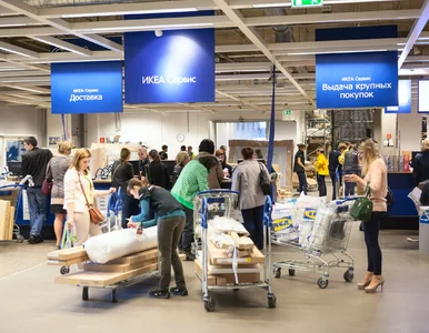 Miniatura: Ikea wycofuje za sprzedaży słodycze...