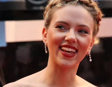 Miniatura: Czy to na pewno Scarlet Johansson? Przez...