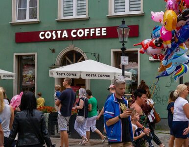 Miniatura: Costa Coffee wycofała swoje kanapki za...