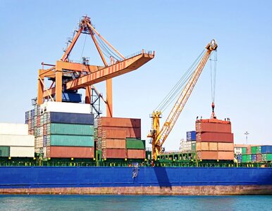 Eksport rośnie szybciej niż import