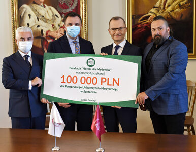 Fundacja „Hotele dla Medyków” przeznaczyła 100 tys. zł dla PUM