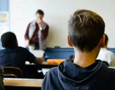 Miniatura: Więcej pracy, te same pensje. Nauczyciele...