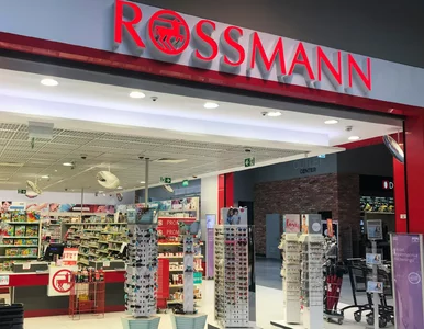 Miniatura: Rossmann wycofuje dwa produkty. Sieć...