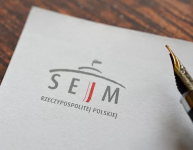 Miniatura: NA ŻYWO: Trwa posiedzenie Sejmu. Posłowie...