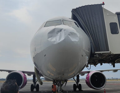 Samolot Wizz Air zderzył się z chmurą gradową. Nie wyszedł bez szwanku