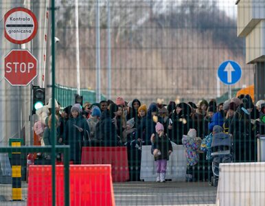 Miniatura: Polska przedłuża wsparcie dla uchodźców z...