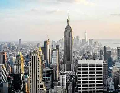 Miniatura: Wysoko czy nisko? Myślenie o miastach...