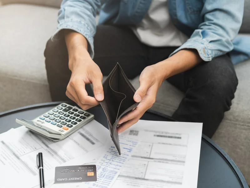 Miało być 5070 zł brutto. Co dalej z europejską pensją w Polsce?