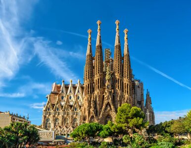 Sagrada Familia powstaje bez pozwolenia. Władze wystawiły rachunek